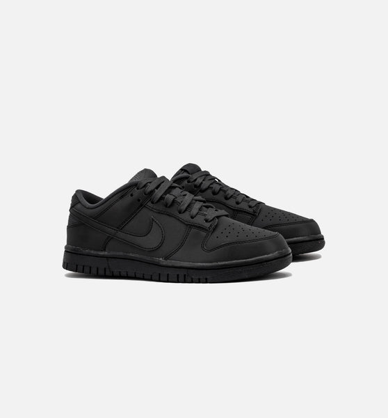 Nike dunk outlet low triple black