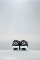 Air Max 2 Light Mens Lifestyle Shoe - Black/Purple