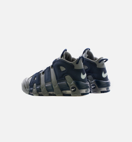 Navy on sale blue uptempos