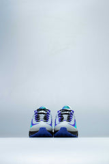 Air Max 95 Mens Shoe - White/Solar Red/Granite/Dust