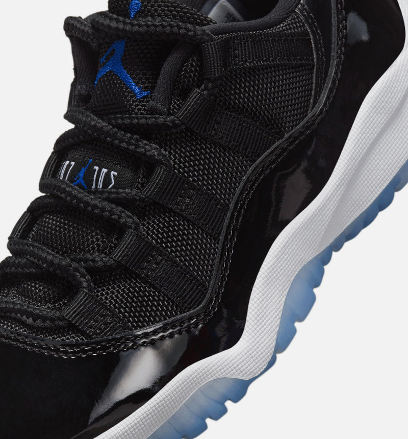 Jordan 11 all black best sale