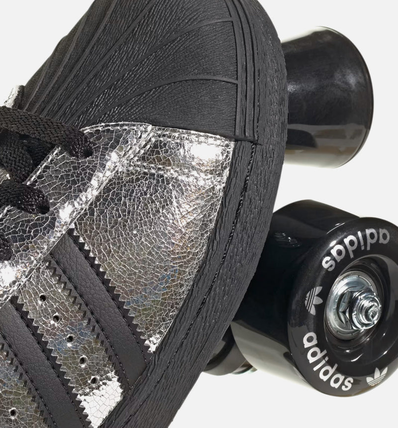 Superstar 82 Roller Skates Womens Lifestyle Shoe - Silver Metallic/Core Black/Cloud White