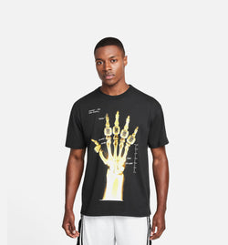 NIKE HV6694-010
 Kobe Broken Not Beaten Mens Short Sleeve Shirt - Black/Gold Image 0