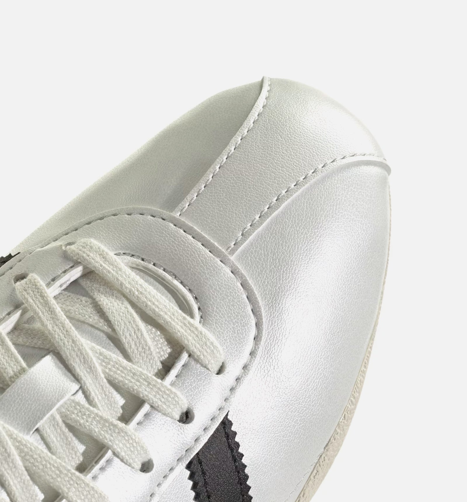 adidas IH6609 Tokyo Womens Lifestyle Shoe - Zero Metalic/Core