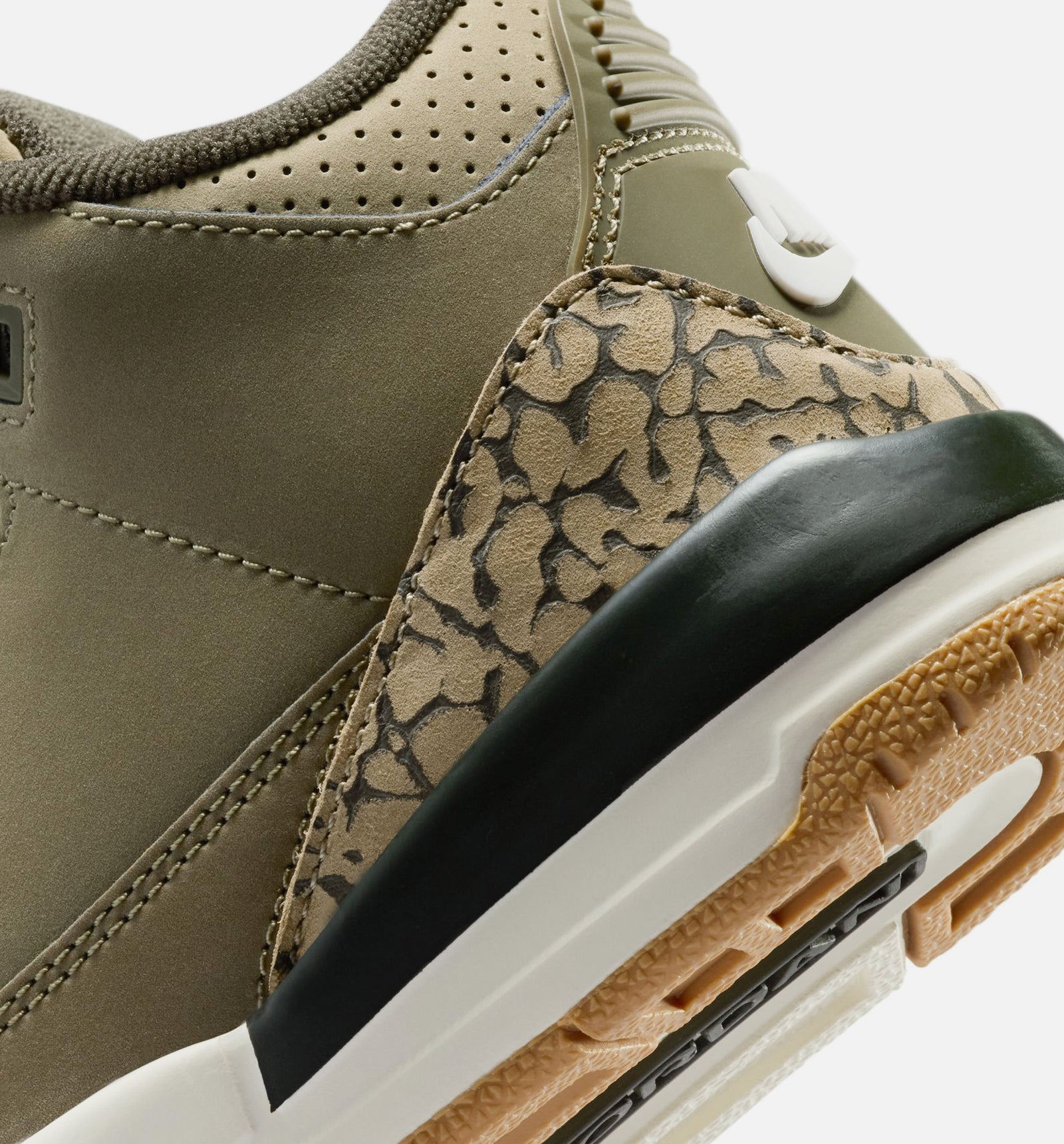 Jordan DM0966-202 Air Jordan 3 Retro Medium Olive Preschool Lifestyle Shoe 