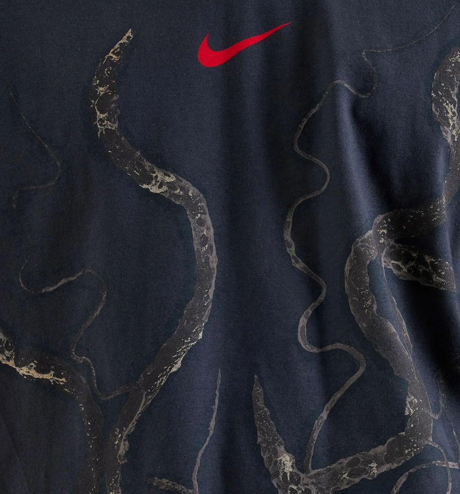 Nike IX2205-045 Stranger Things Max90 Mens Short Sleeve Shirt
