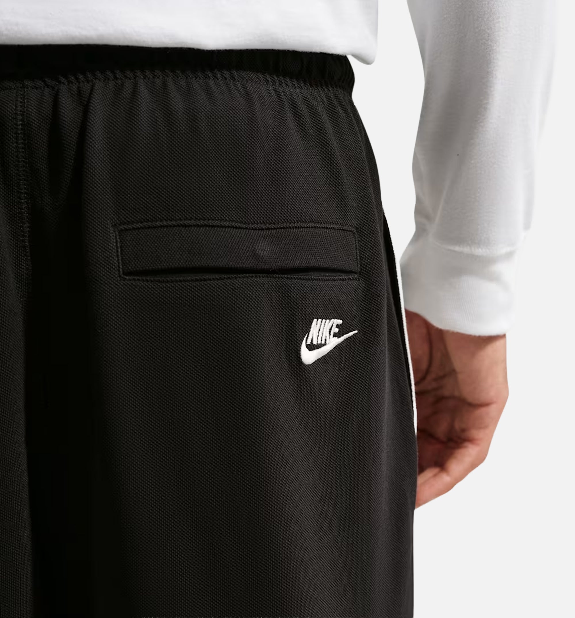 Nike IF0709-010 Sportswear Club Knit Flow Mens Shorts - Black/Sail