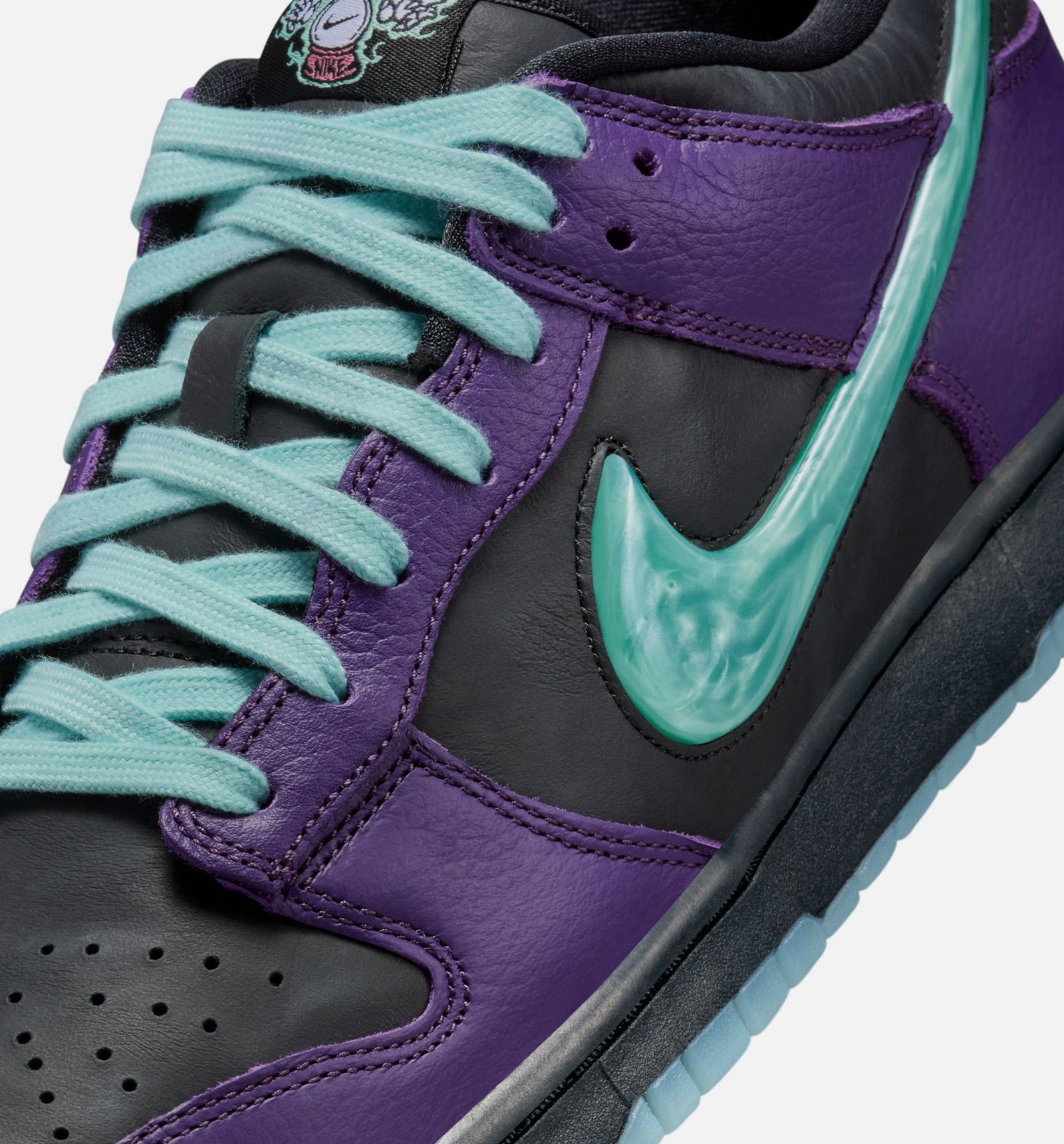 Nike IB2267-001 Dunk Low Retro Halloween Mens Lifestyle Shoe