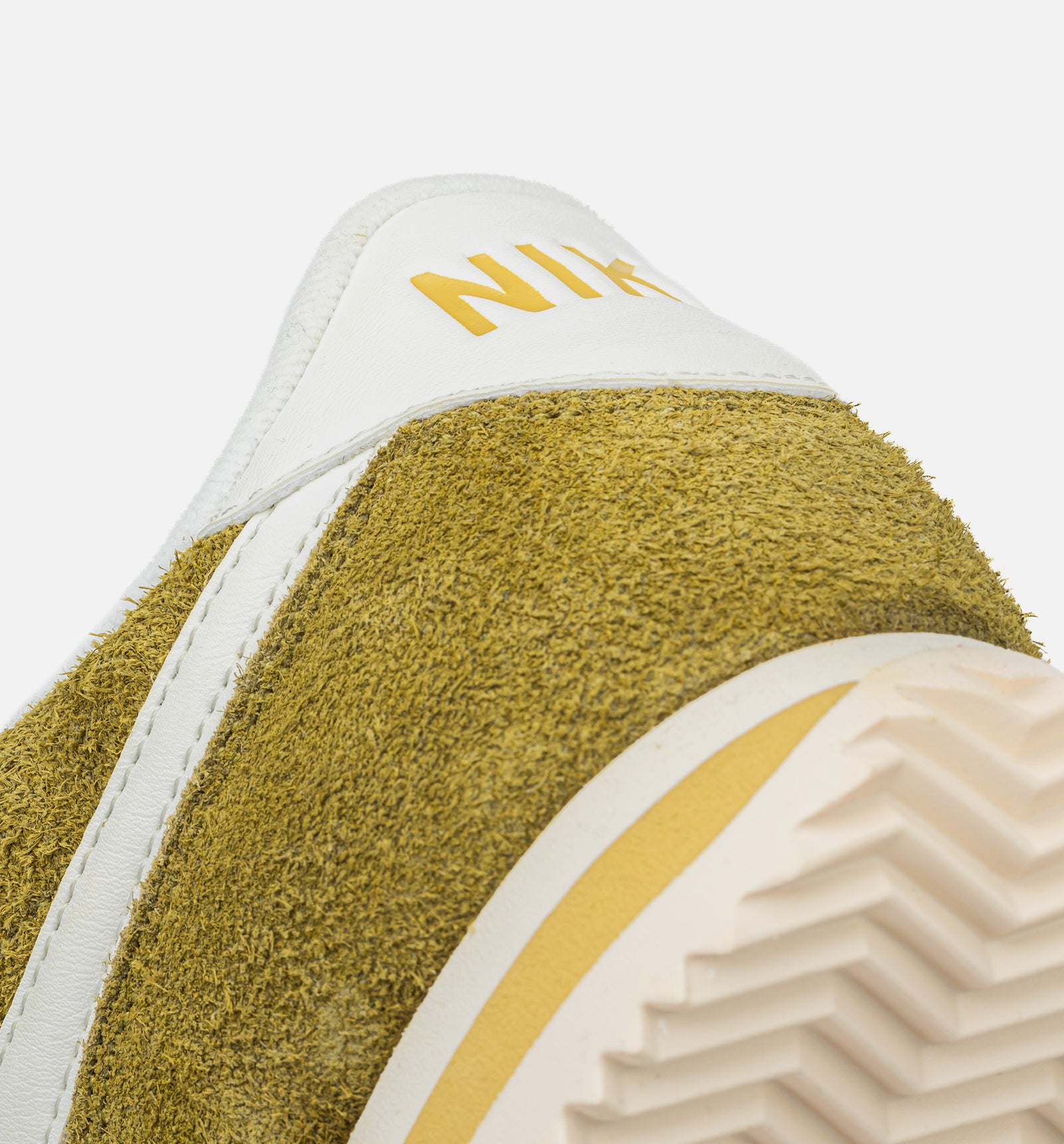 靴 Nike Cortez SE Suede Pacific Moss Nike Cortez SE Suede 'Pacific Moss' HF3142-300