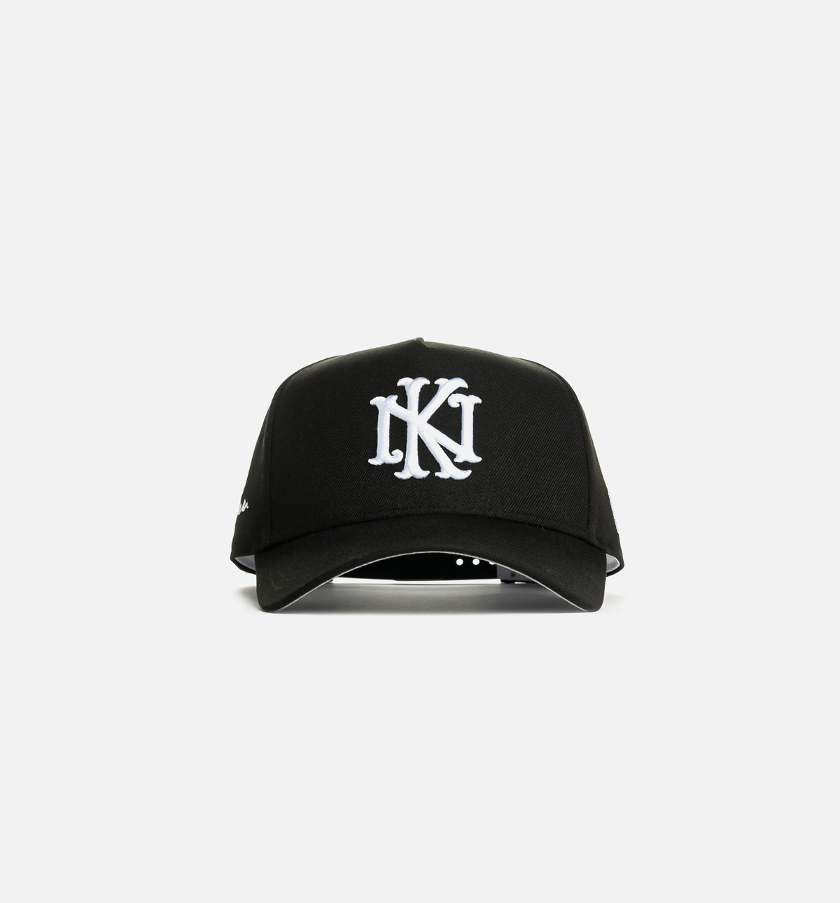 New Era 71058368 Nice Kicks 940AF Snapback Mens Hat - Black/White