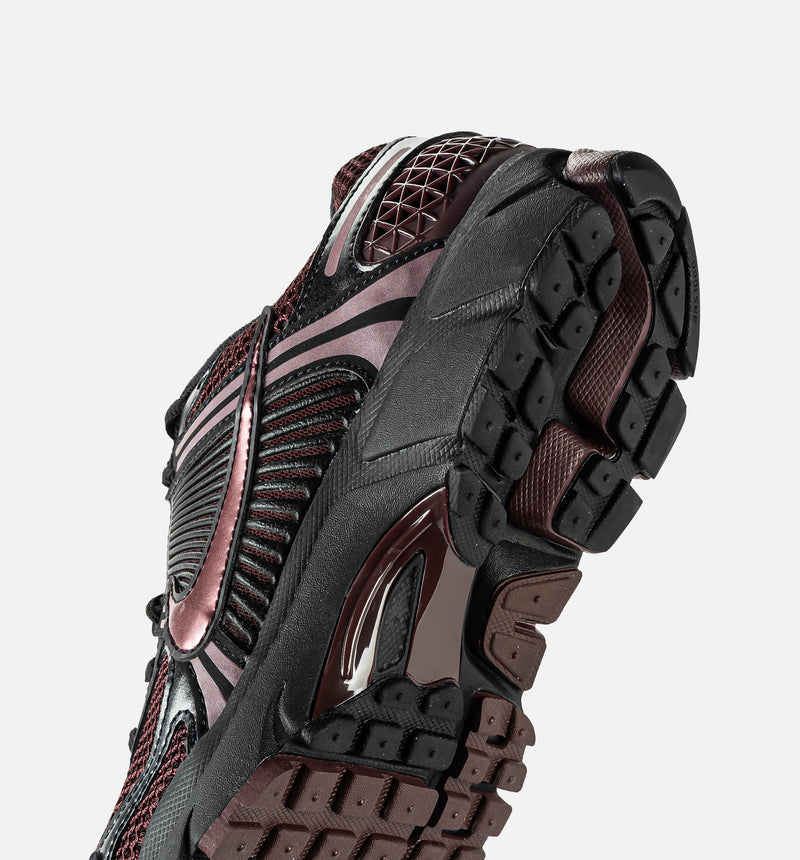 Zoom Vomero 5 Reflective Accents Womens Lifestyle Shoe - Black/Burgundy Crush/Burgundy Ash/Dark Team Red