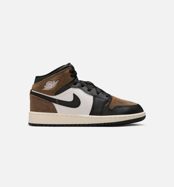 Jordan HV4399-006 Air Jordan 1 Mid Grade School Lifestyle Shoe