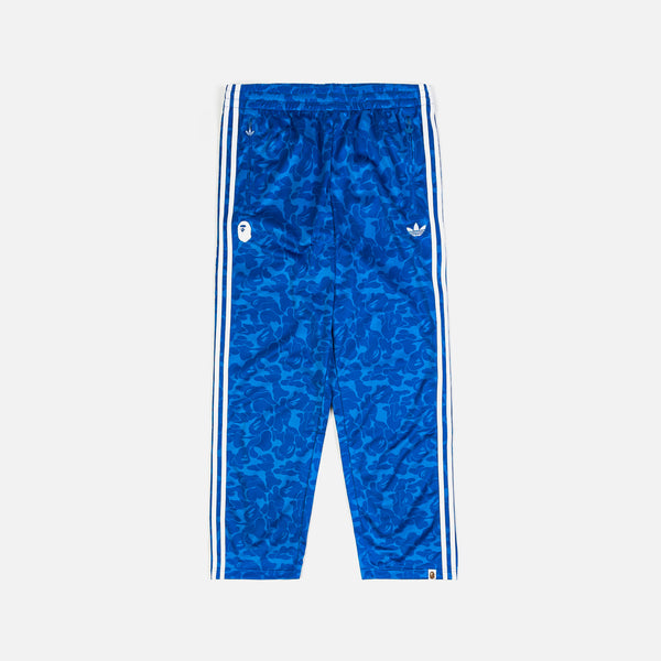 96efd98d2af7857a3b28e6c2c1031d