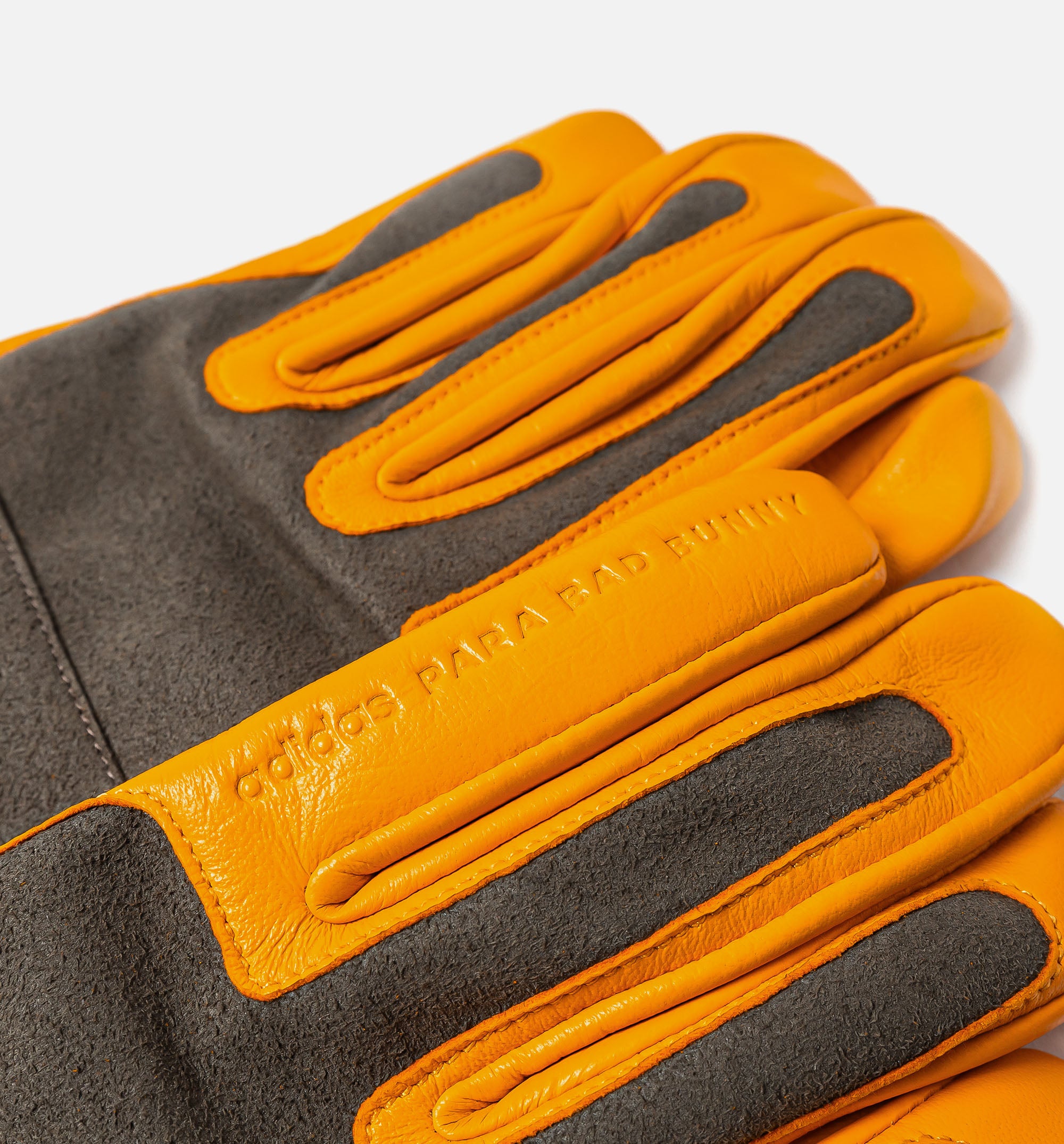 handschuhe mercedes adidas KE2042 Bad Bunny x Mercedes AMG Petronas F1 Mens Gloves