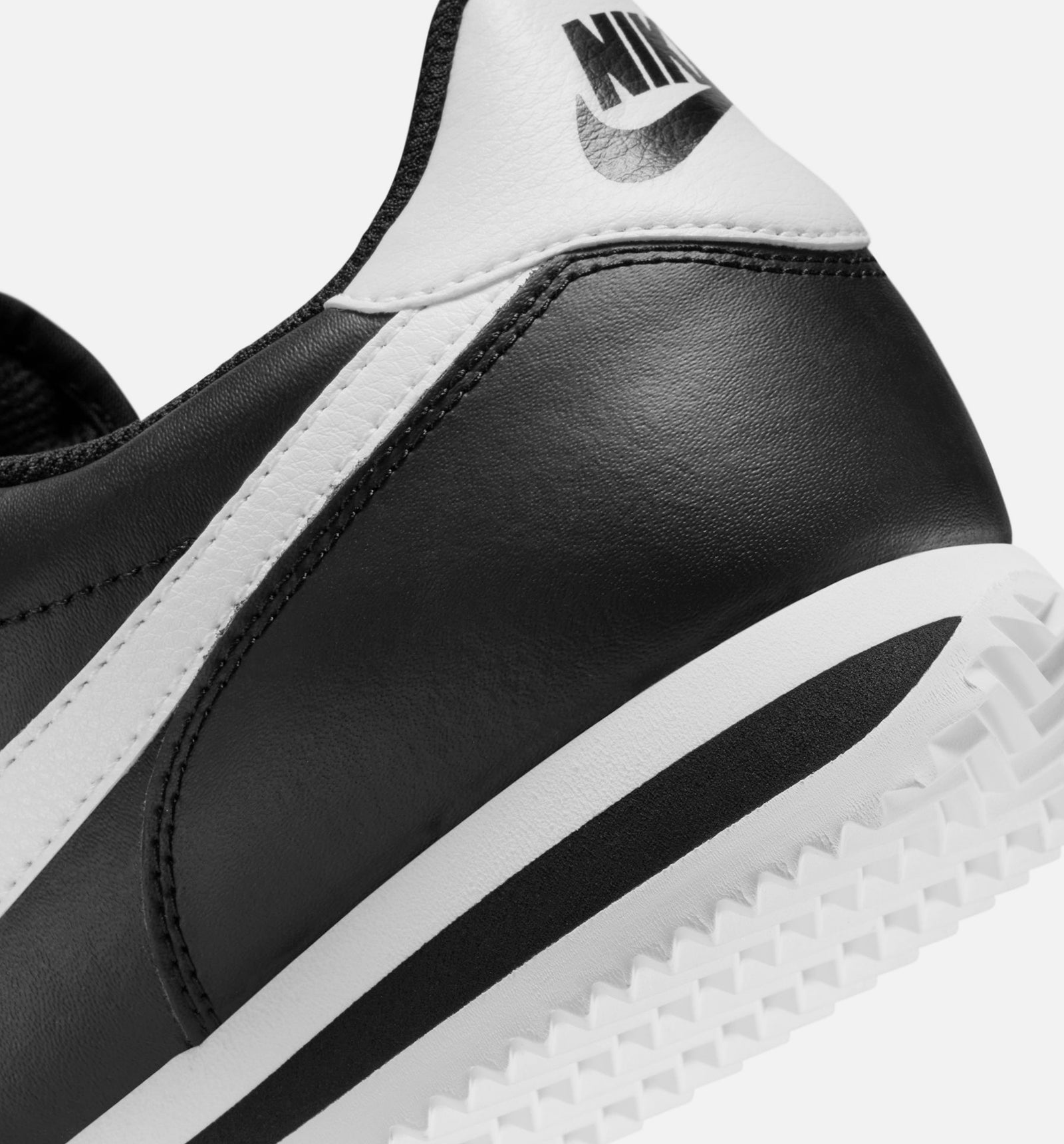 black leather nike cortez mens