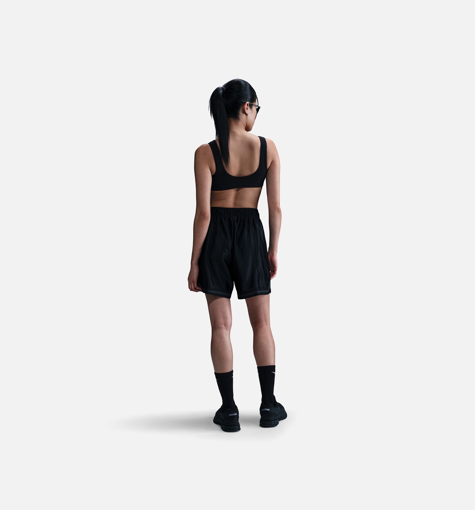 Nike Women's Sportswear Black Loose Mid-Rise Graphic Shorts S Nike Women's Sportswear Black Loose Mid-Rise Graphic Shorts S