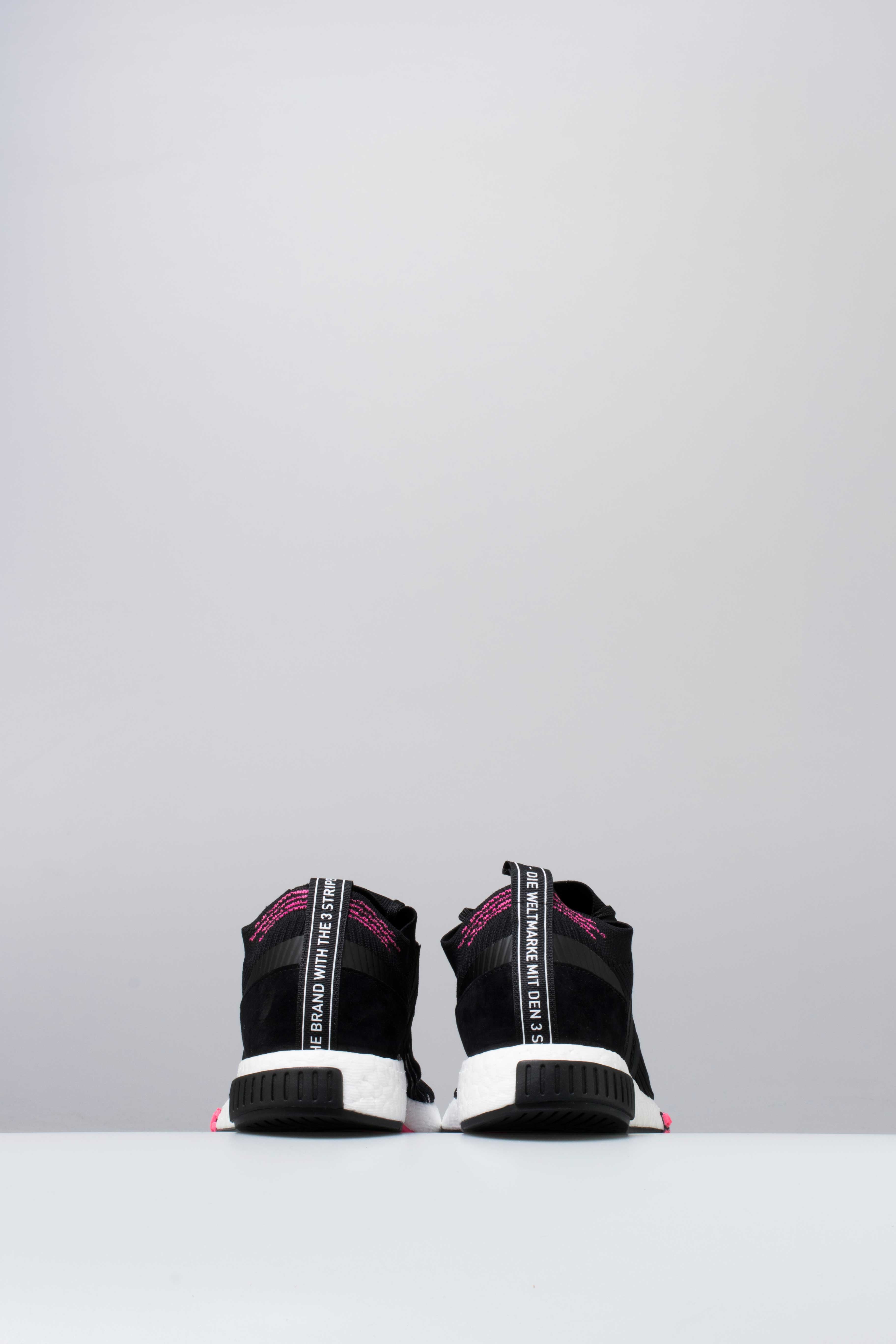 adidas CQ2441 NMD Racer Mens - Core Black/Solar Pink –