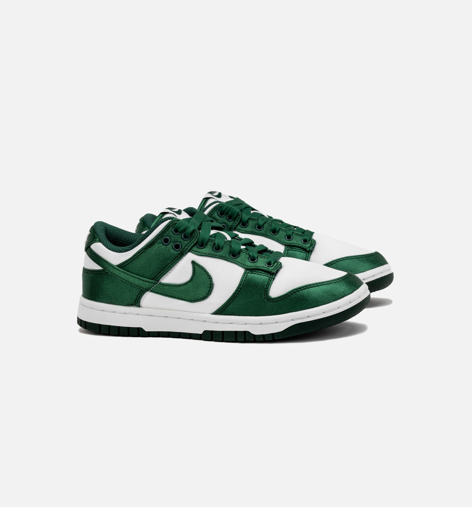 Nike Dunk Low Green Satin DX5931-100 Release