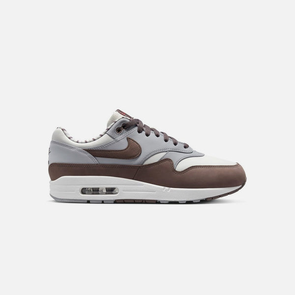 air max 1 wolf grey brown
