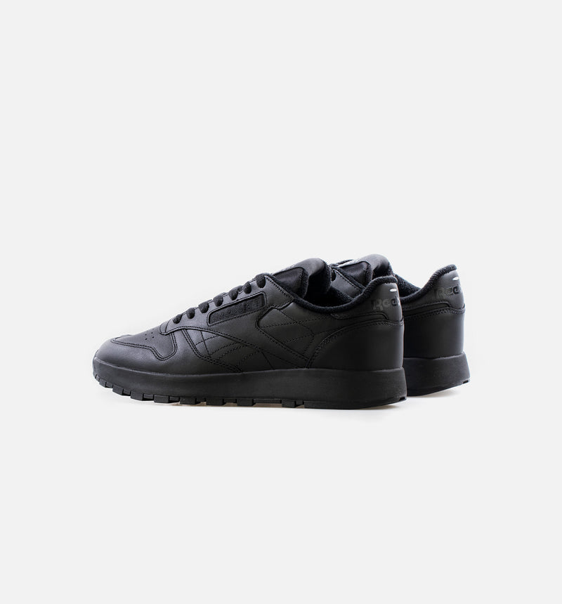 Maison Margiela Classic Leather Tabi Mens Lifestyle Shoe - Black
