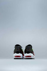 Air Max 95 SE Mens Shoes - Black/White/Volt/Solar Red