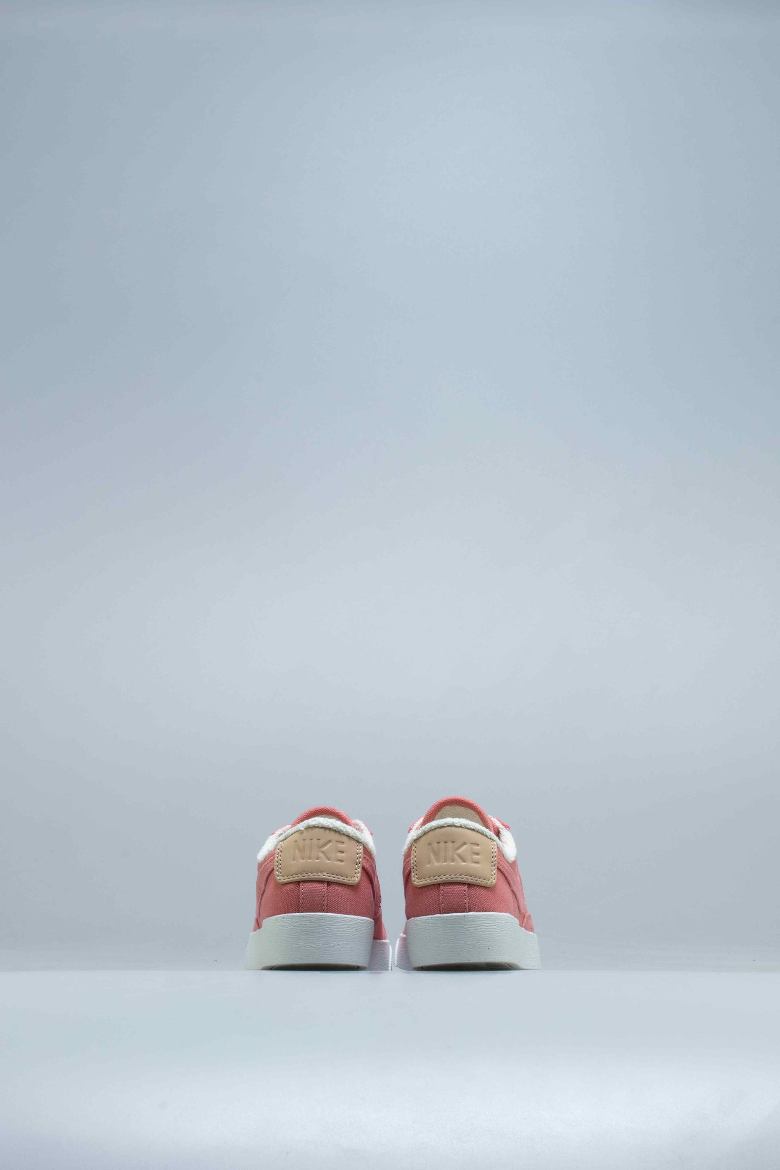 nike av9371