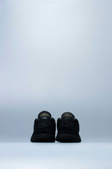 Busenitz Pro Gore Tex Mens Shoe - Core Black/Gold Metallic