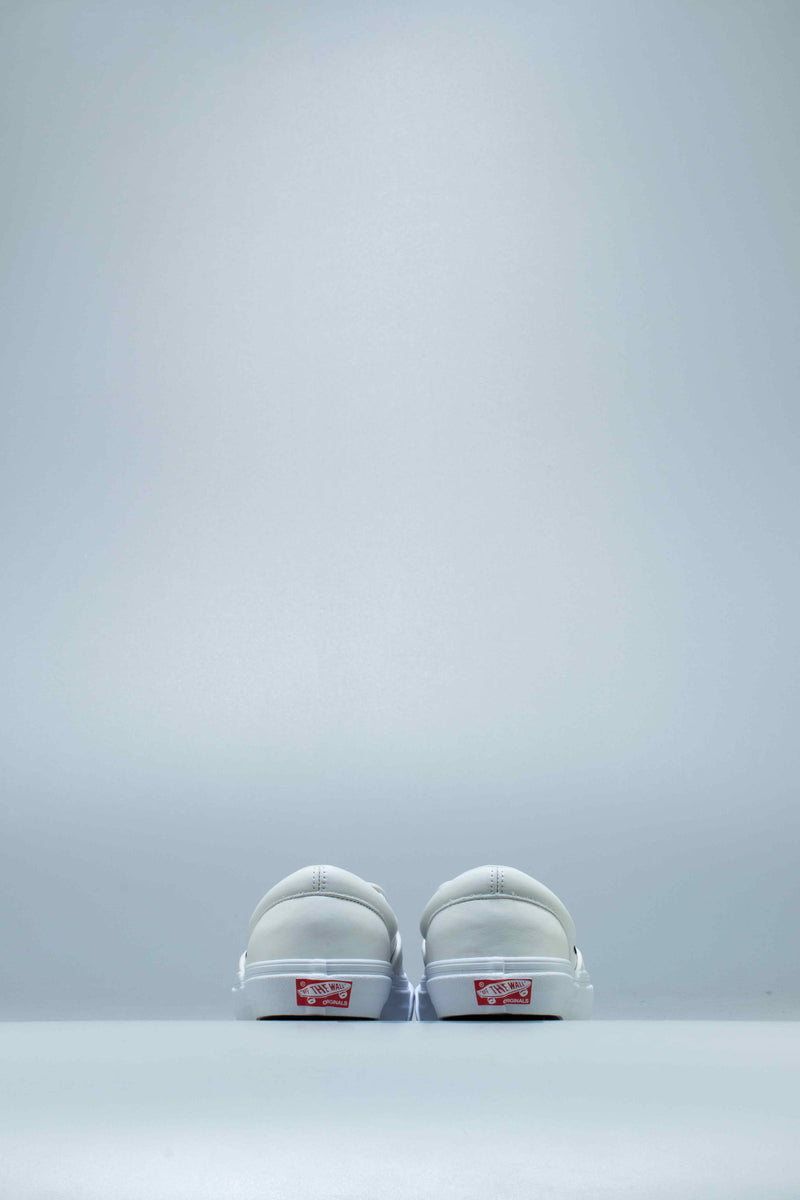 OG Classic Slip On LX Mens Shoe - White/White