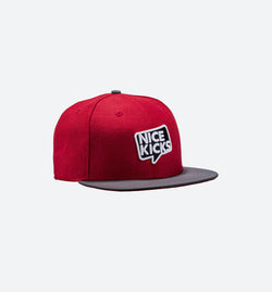 NEW ERA 70320365
 Nice Kicks x New Era Snapback Hat - Red Image 0