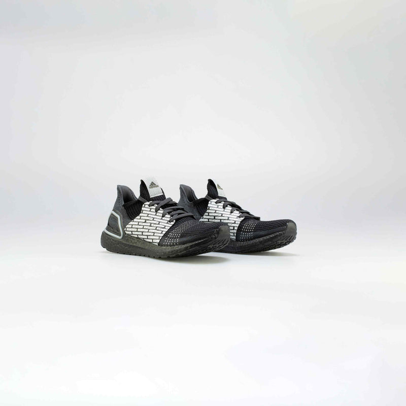 Nbhd Ultraboost 19 Mens Running Shoe - Black/Black-White