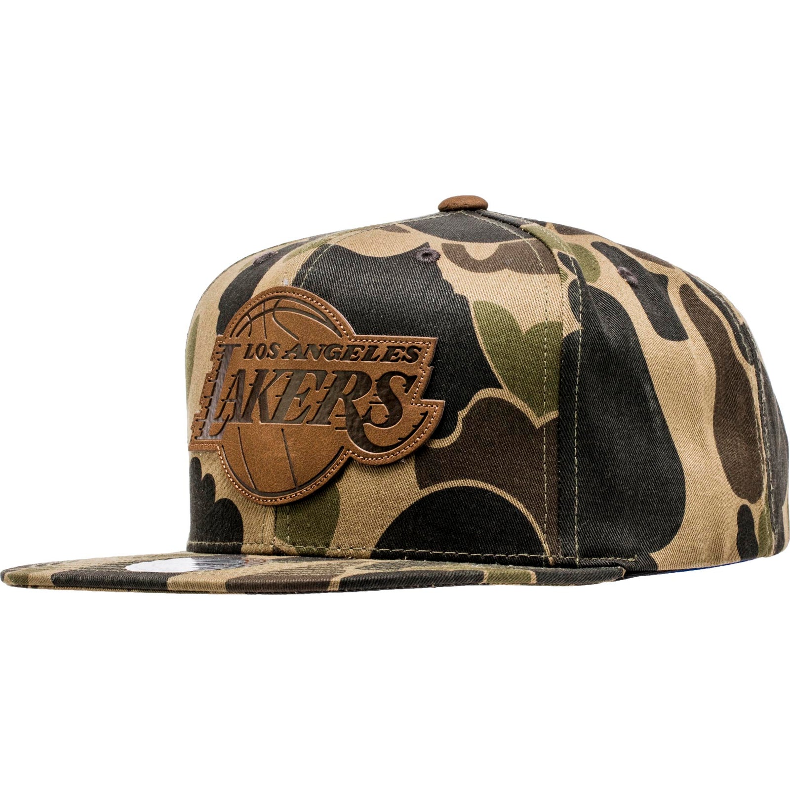 Lakers camo hat online